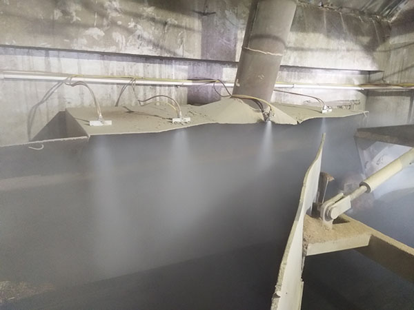 在线精品亚洲一区二区绿巨人