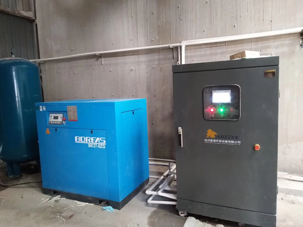 在线精品亚洲一区二区绿巨人