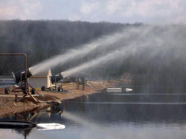 在线精品亚洲一区二区绿巨人