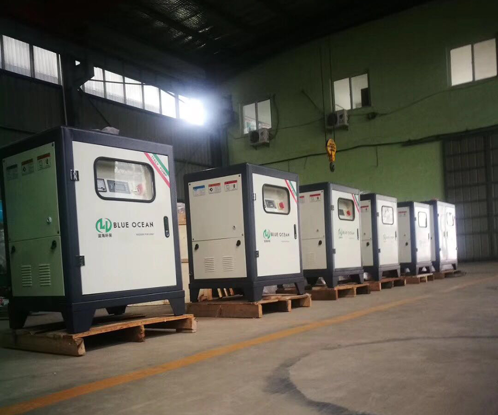 在线精品亚洲一区二区绿巨人