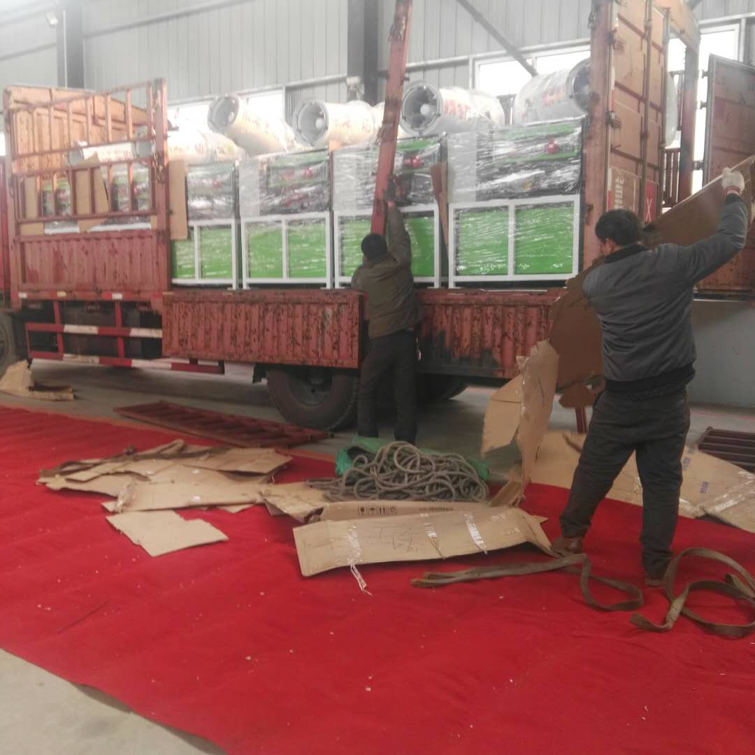 手动除尘喷雾机 在线精品亚洲一区二区绿巨人