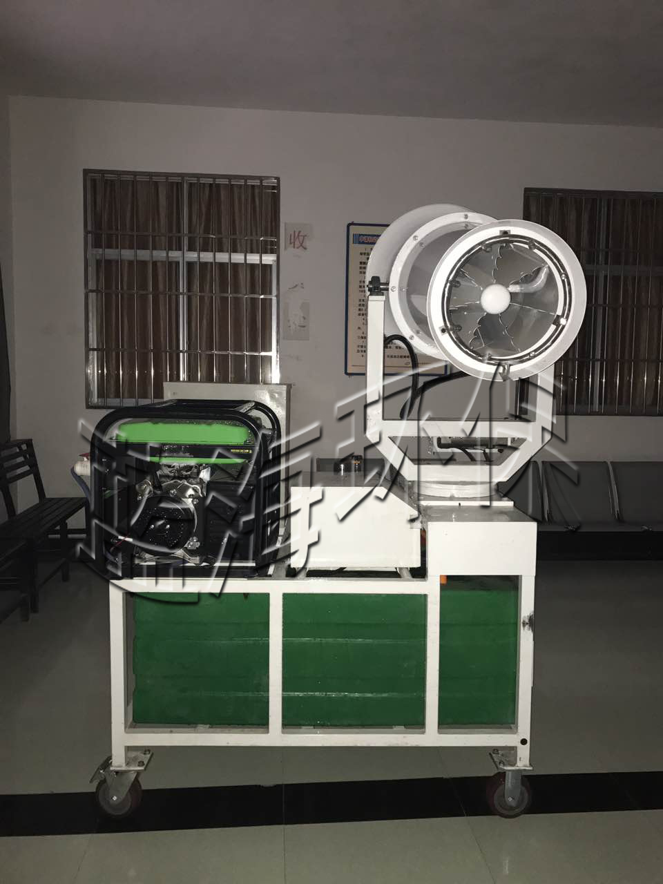 在线精品亚洲一区二区绿巨人