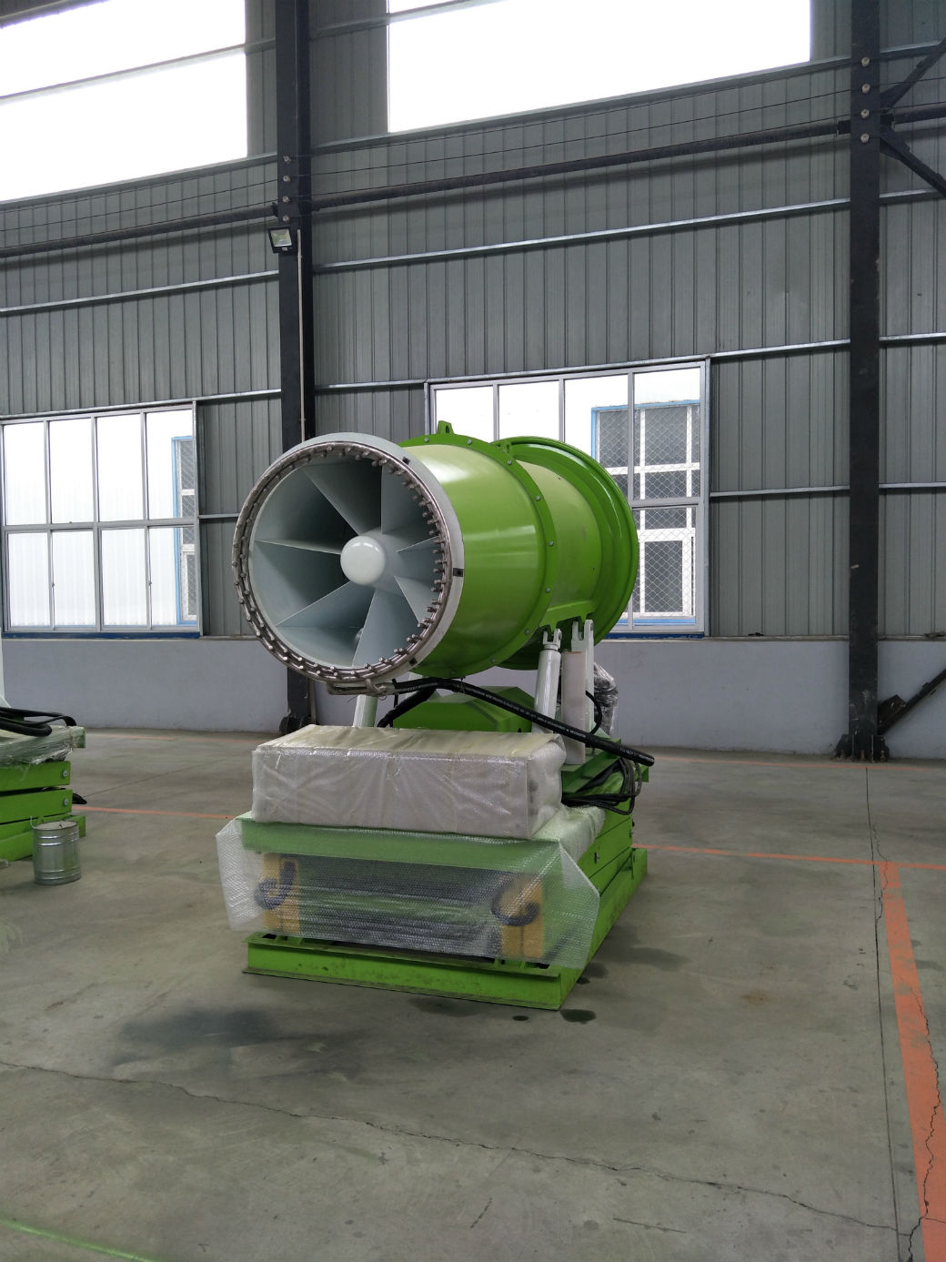 在线精品亚洲一区二区绿巨人