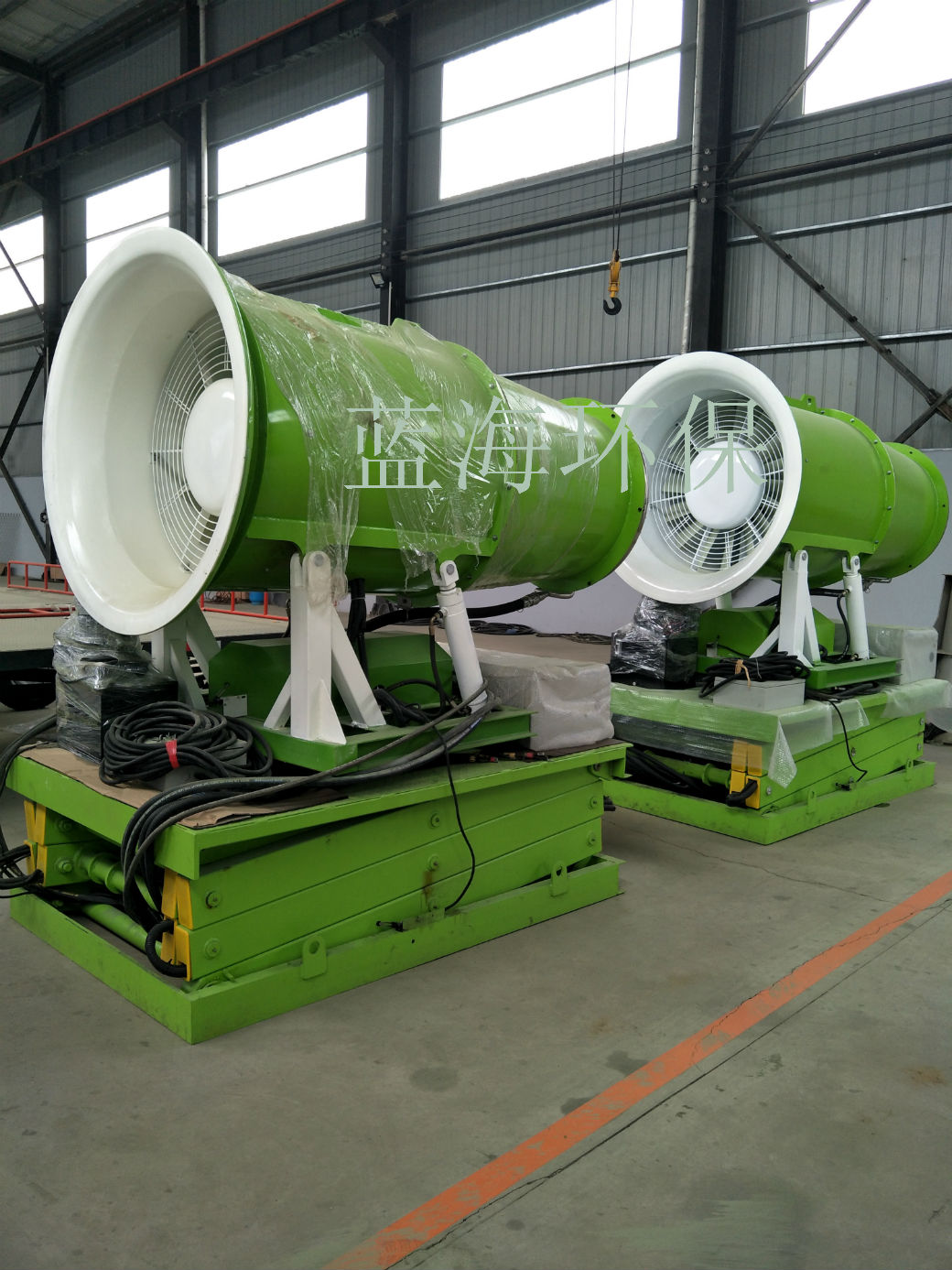 可升降平台喷雾机