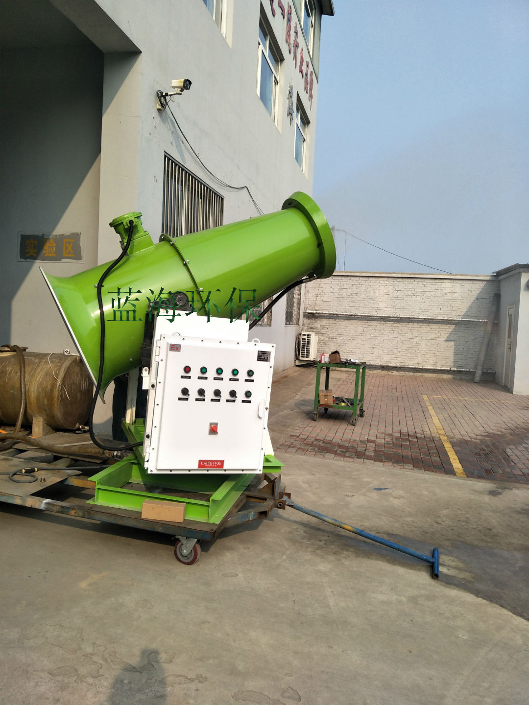 在线精品亚洲一区二区绿巨人