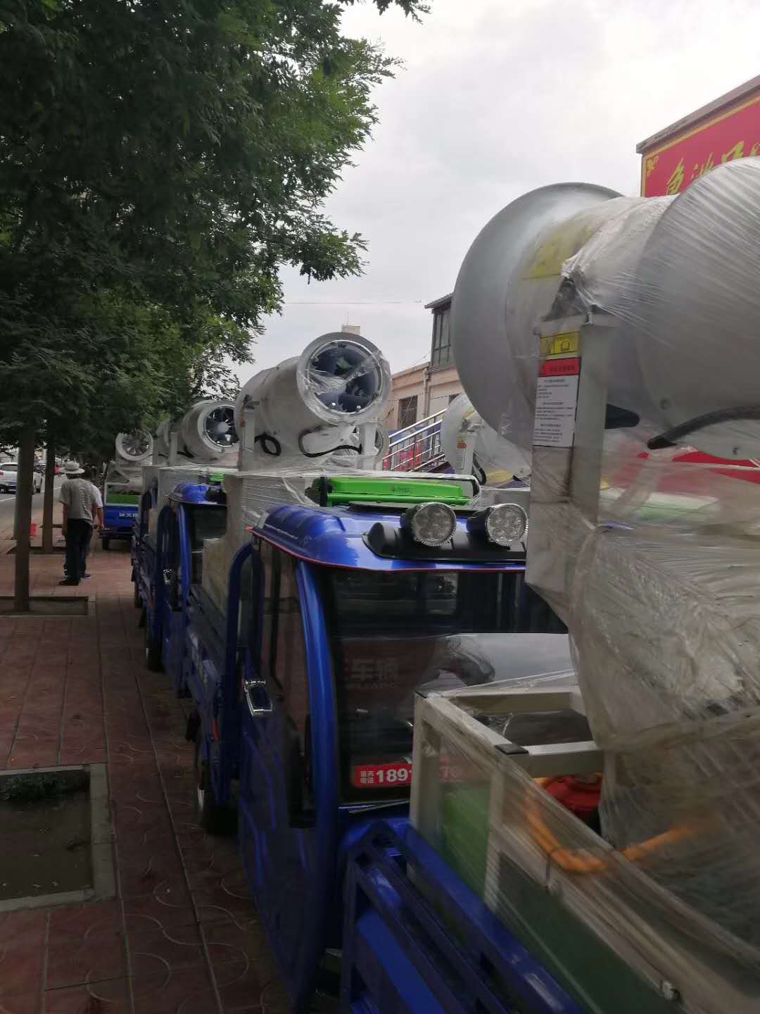 在线精品亚洲一区二区绿巨人