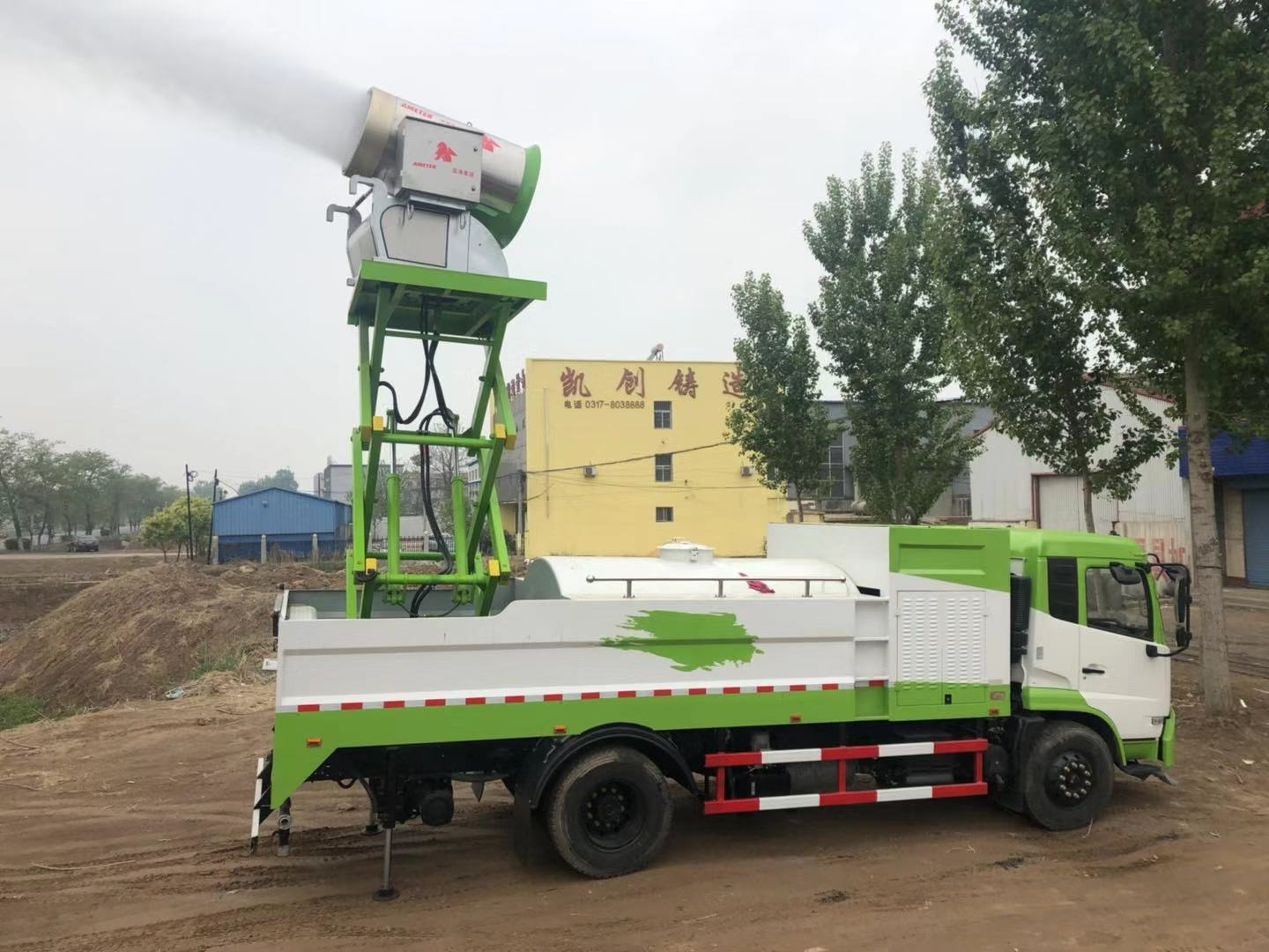 在线精品亚洲一区二区绿巨人