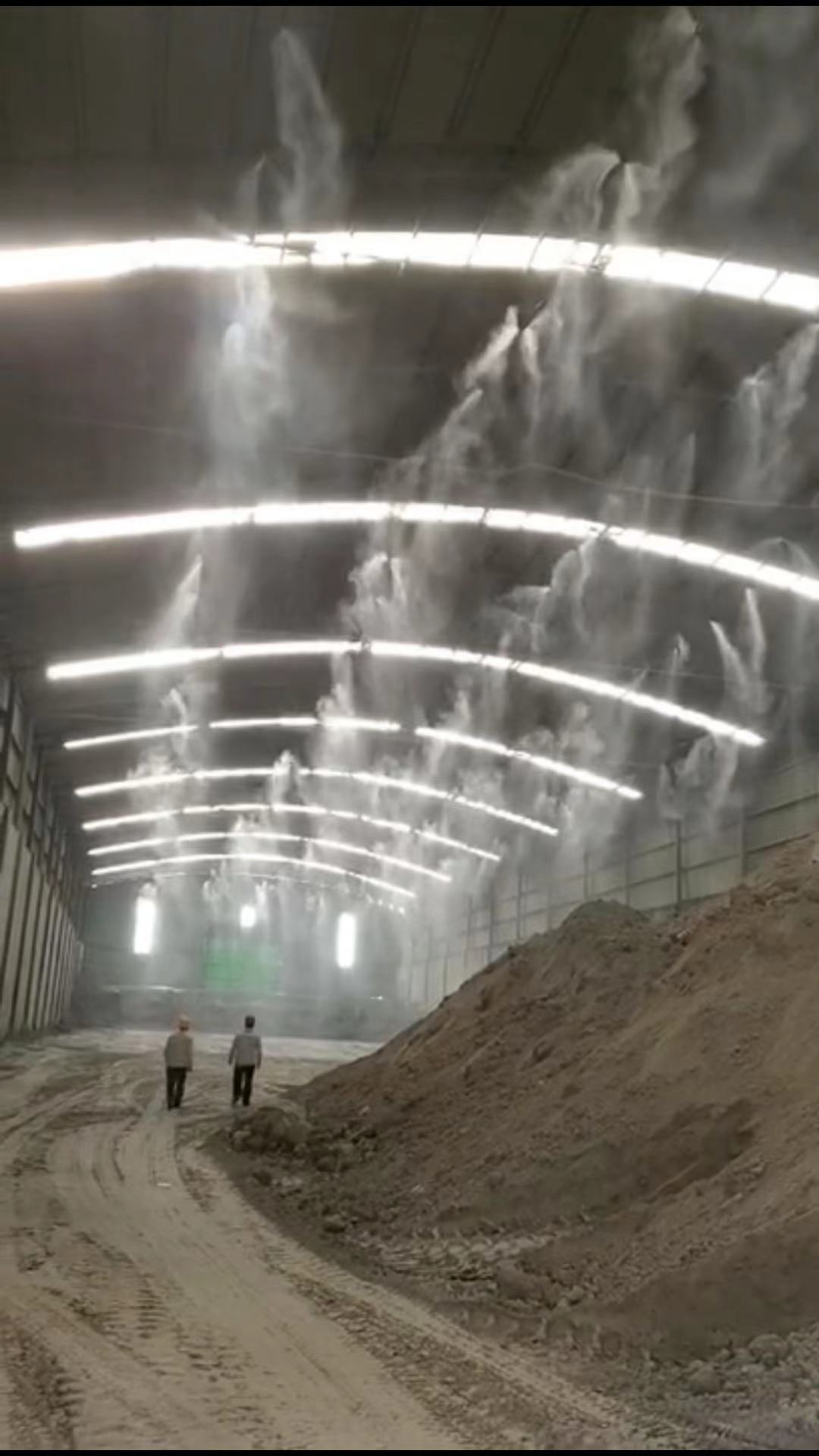 在线精品亚洲一区二区绿巨人