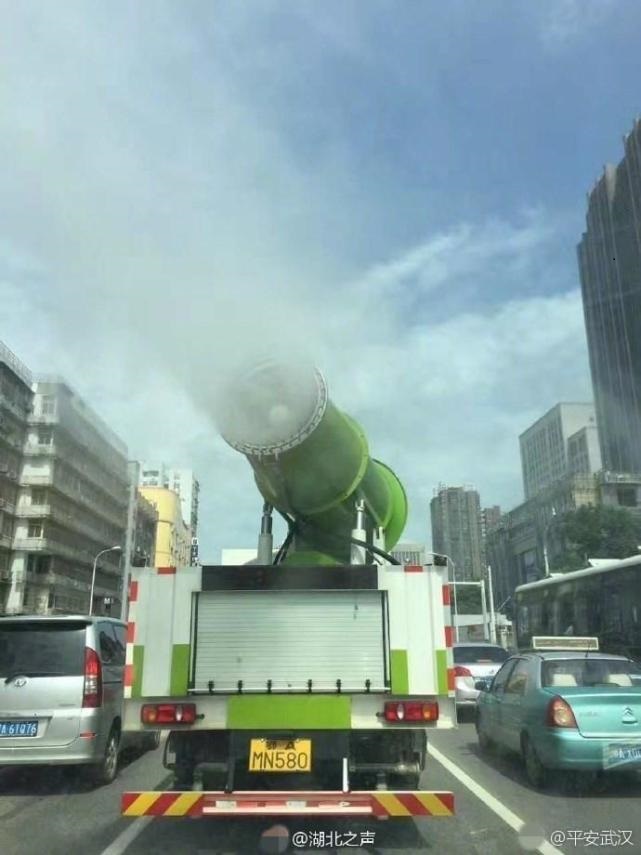 在线精品亚洲一区二区绿巨人