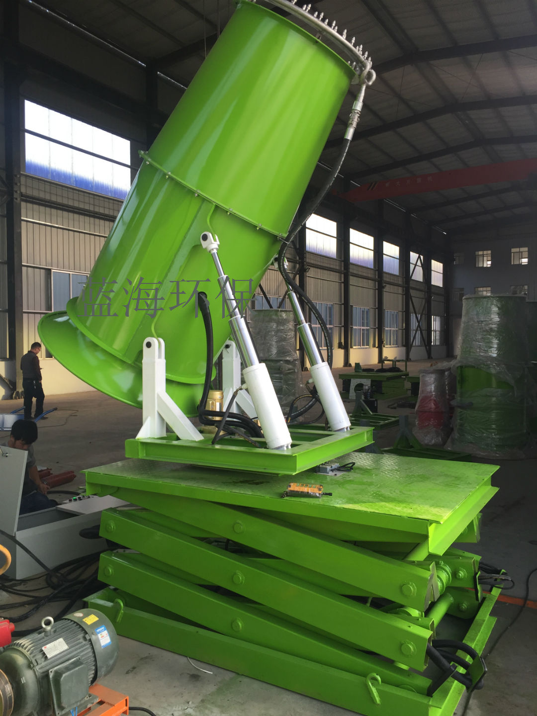 在线精品亚洲一区二区绿巨人