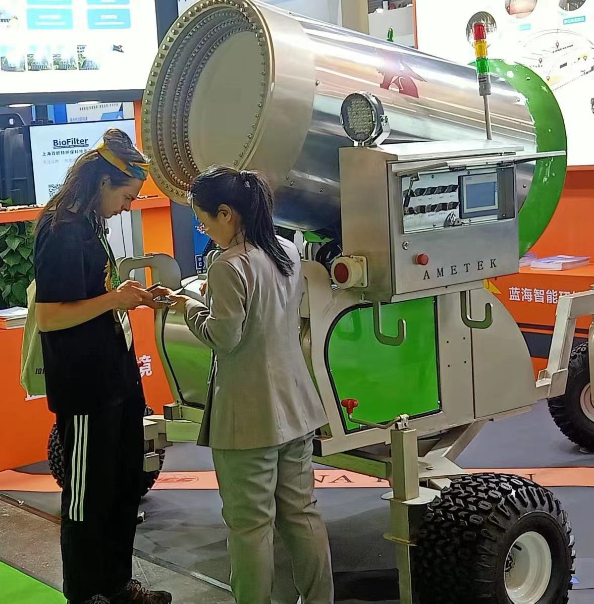 在线精品亚洲一区二区绿巨人